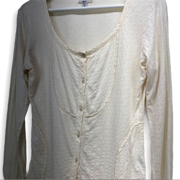 Ecote by Urban Outfitters Long Sleeve Top size Medium - Picture 4 of 7